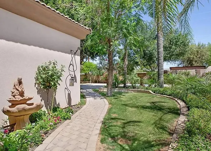 Calm Desert Oasis, Heated Pool, Game Holiday home Mesa