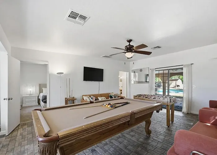 Holiday home Calm Desert Oasis, Heated Pool, Game Mesa
